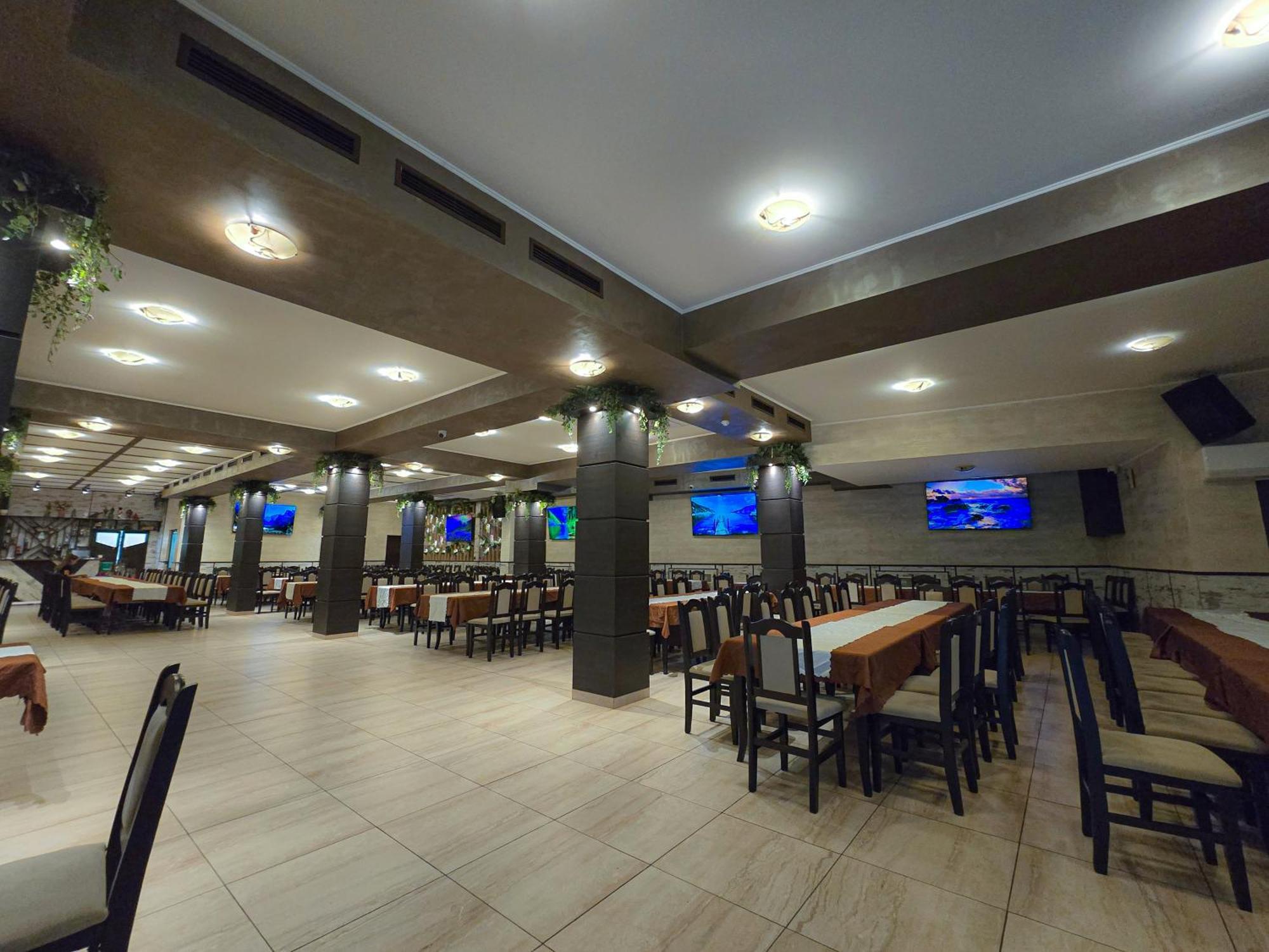Комплекс Бабенец Hotel Gorna Oryakhovitsa Ngoại thất bức ảnh